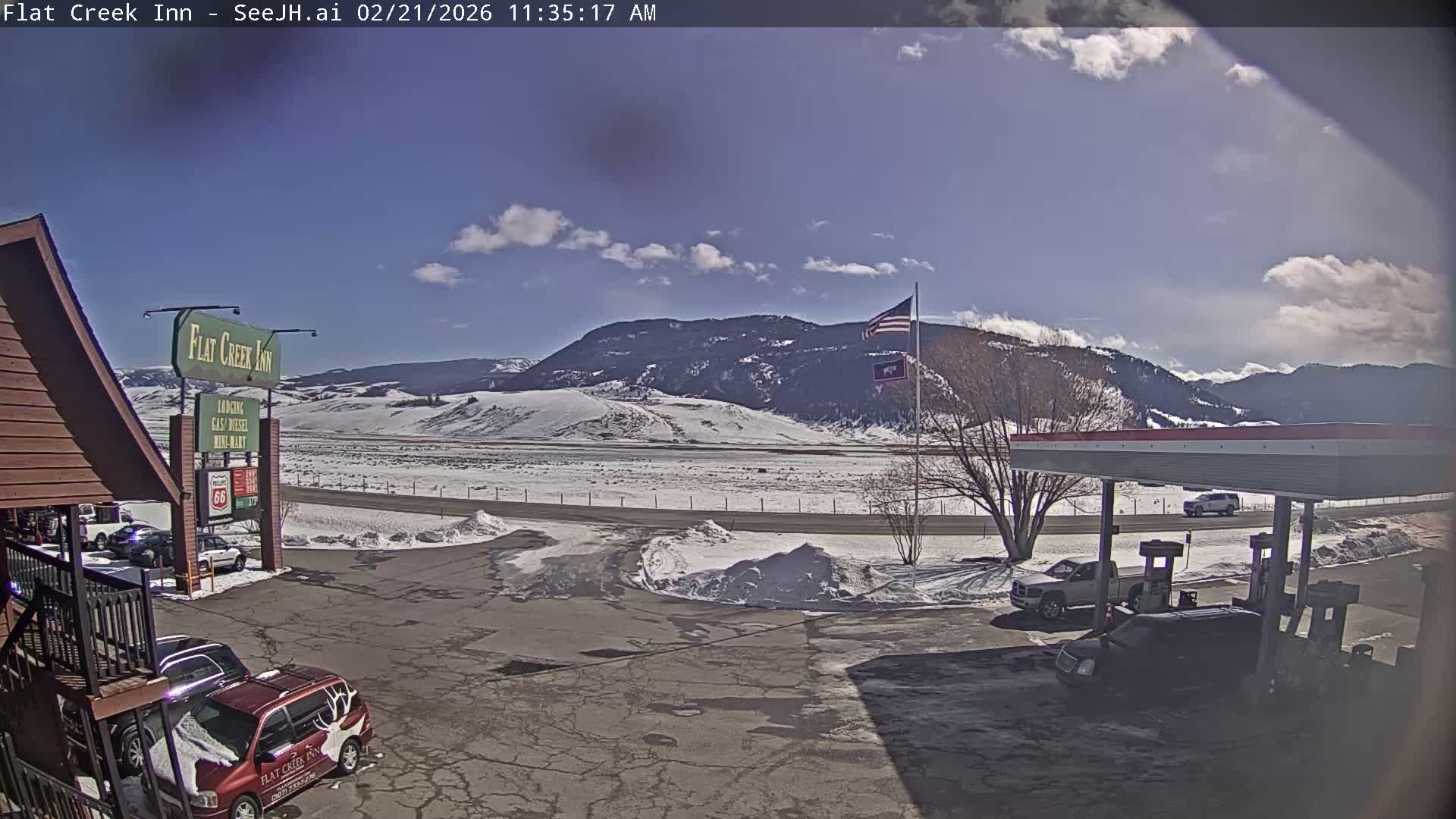 Jackson, Flat Creek Valley- Jackson Peak &  Highway 89 View Live Cam - Jackson, Teton, Wyoming, USA