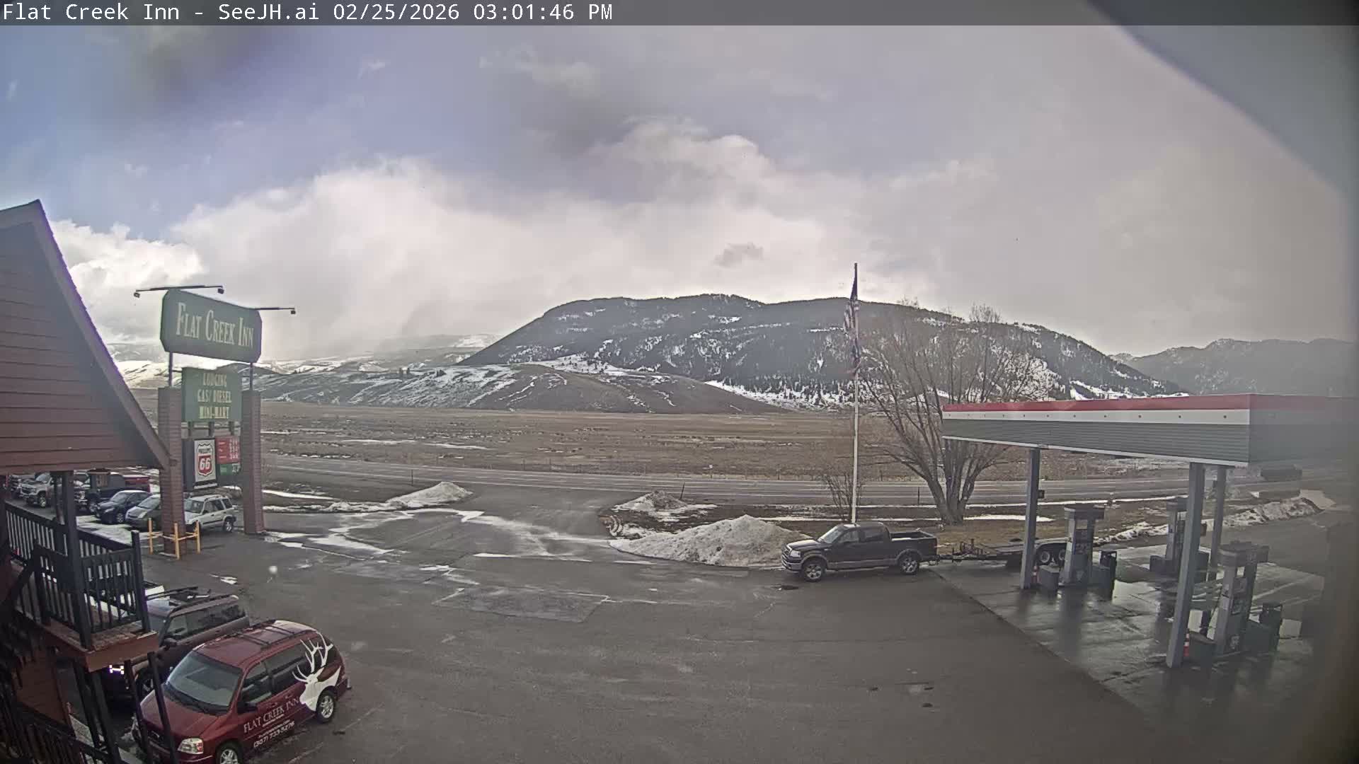 Jackson, Flat Creek Valley- Jackson Peak &  Highway 89 View Live Cam - Jackson, Teton, Wyoming, USA