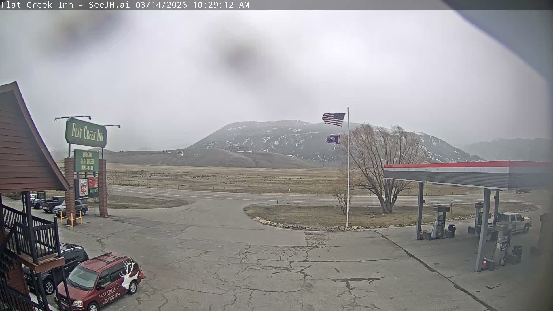 Jackson, Flat Creek Valley- Jackson Peak &  Highway 89 View Live Cam - Jackson, Teton, Wyoming, USA