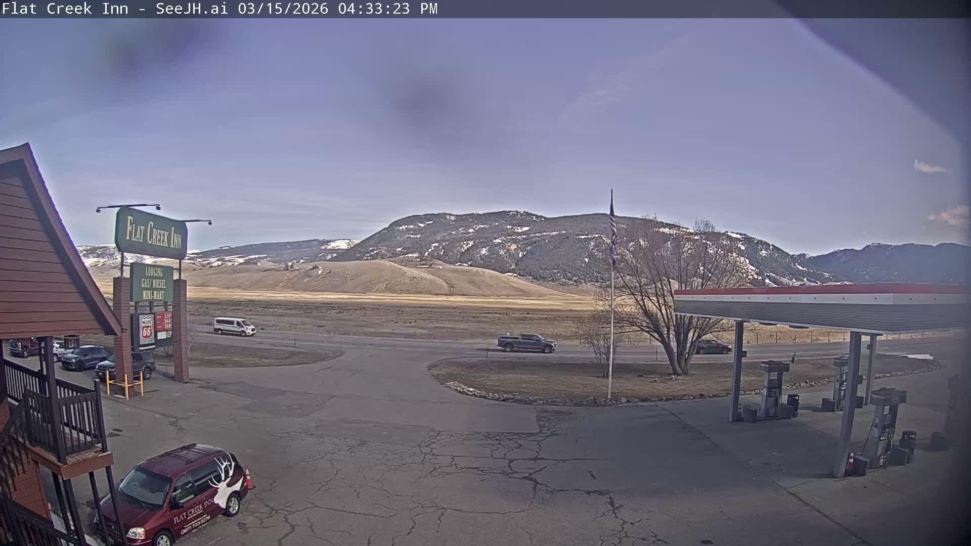 Jackson, Flat Creek Valley- Jackson Peak &  Highway 89 View Live Cam - Jackson, Teton, Wyoming, USA