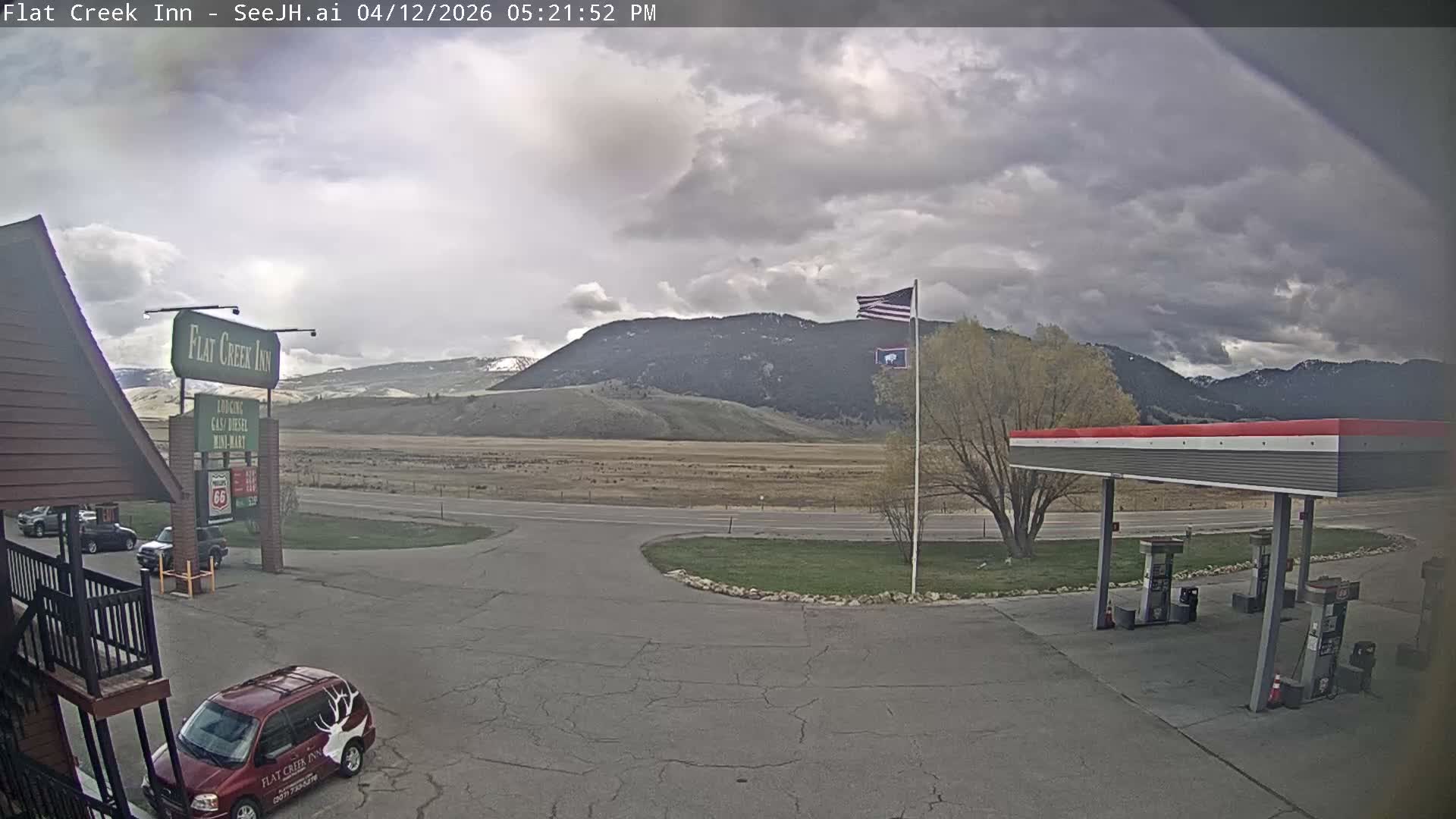 Jackson, Flat Creek Valley- Jackson Peak &  Highway 89 View Live Cam - Jackson, Teton, Wyoming, USA