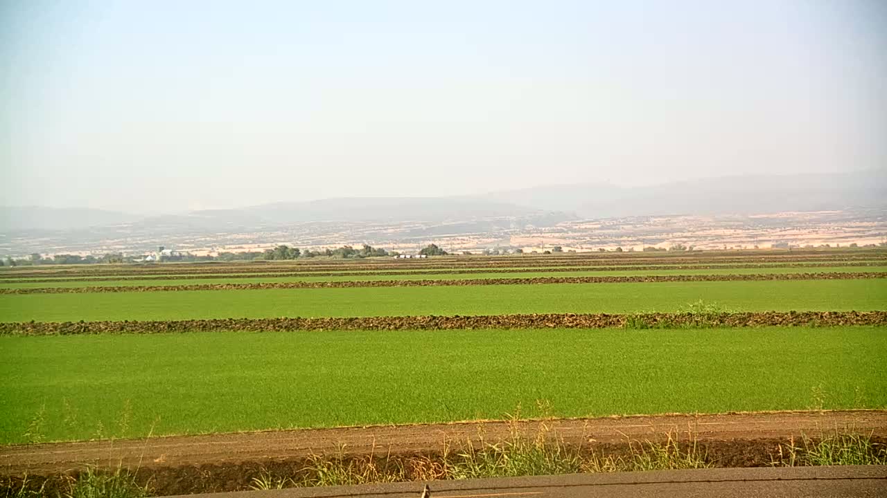 Western Canal Thermalito AfterBay & Butte Valley View Live Cam - Thermalito, Butte, California, USA