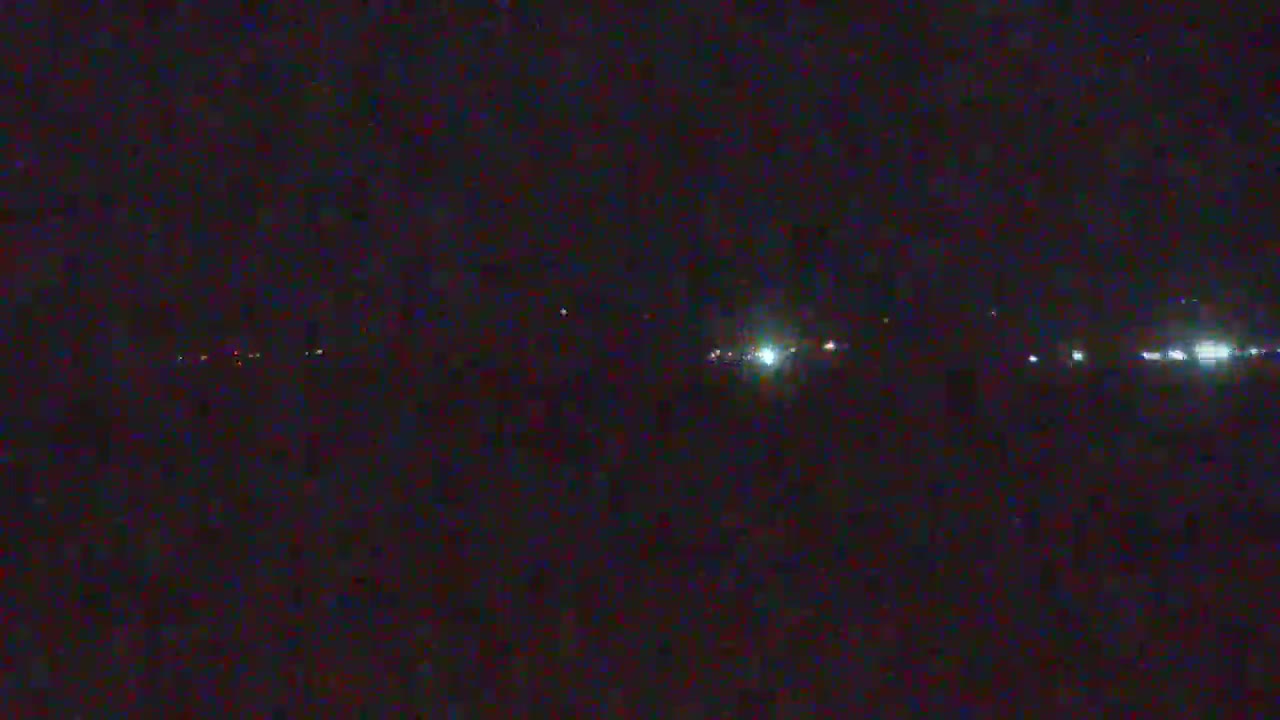 Western Canal Thermalito AfterBay & Butte Valley View Live Cam - Thermalito, Butte, California, USA
