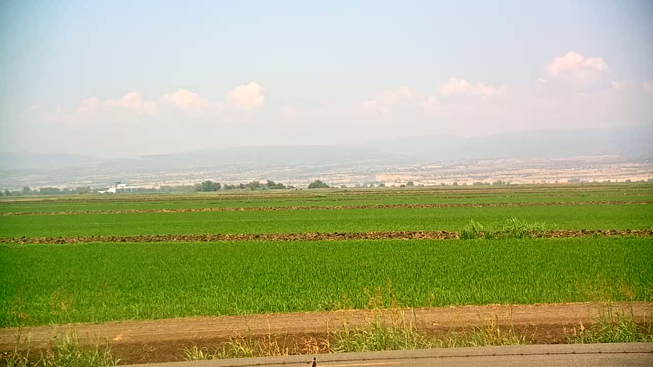 Western Canal Thermalito AfterBay & Butte Valley View Live Cam - Thermalito, Butte, California, USA