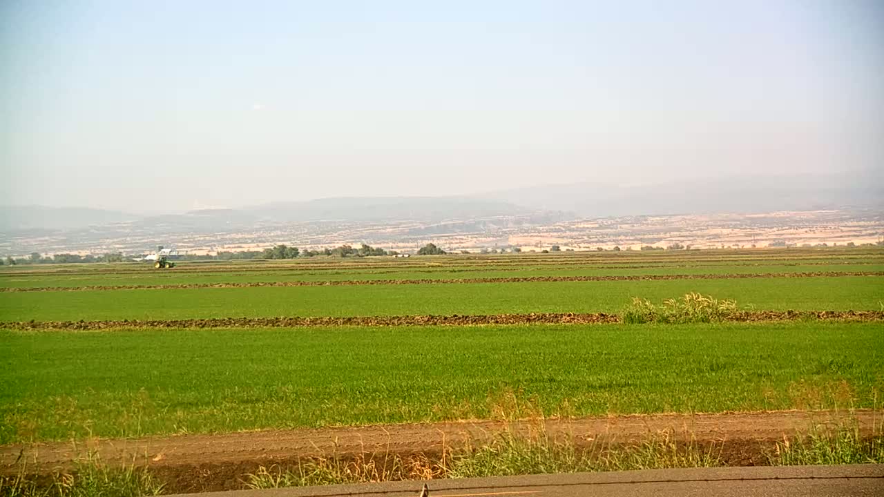 Western Canal Thermalito AfterBay & Butte Valley View Live Cam - Thermalito, Butte, California, USA