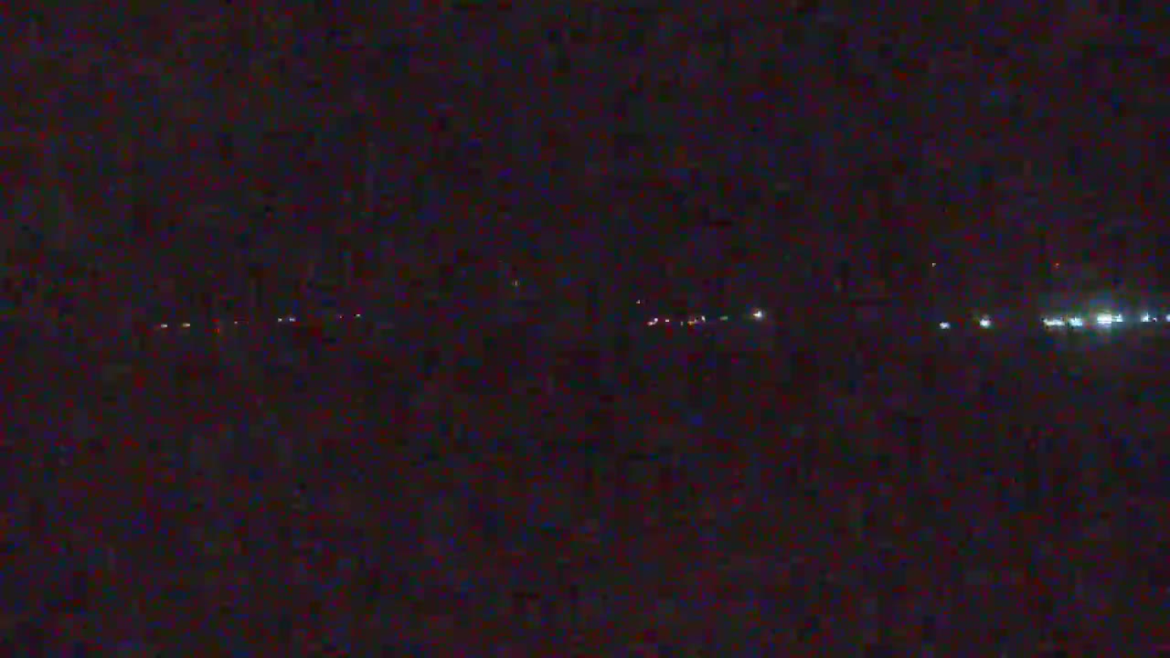 Western Canal Thermalito AfterBay & Butte Valley View Live Cam - Thermalito, Butte, California, USA