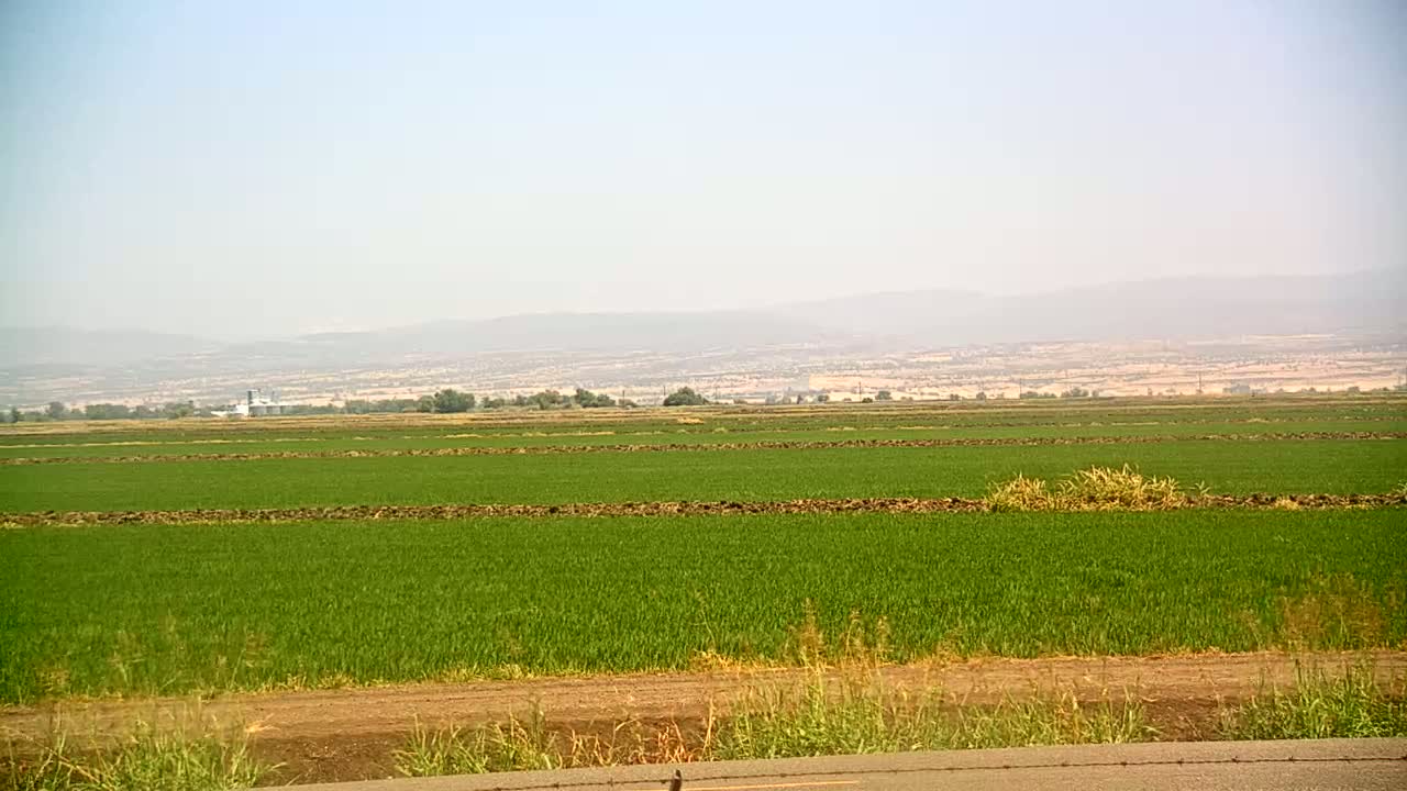 Western Canal Thermalito AfterBay & Butte Valley View Live Cam - Thermalito, Butte, California, USA