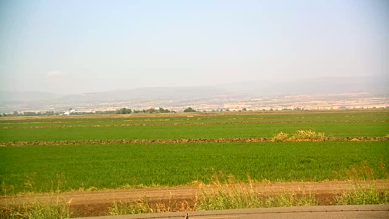 Western Canal Thermalito AfterBay & Butte Valley View Live Cam - Thermalito, Butte, California, USA