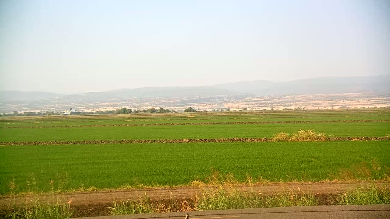 Western Canal Thermalito AfterBay & Butte Valley View Live Cam - Thermalito, Butte, California, USA