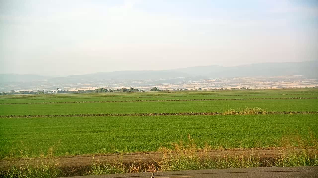 Western Canal Thermalito AfterBay & Butte Valley View Live Cam - Thermalito, Butte, California, USA