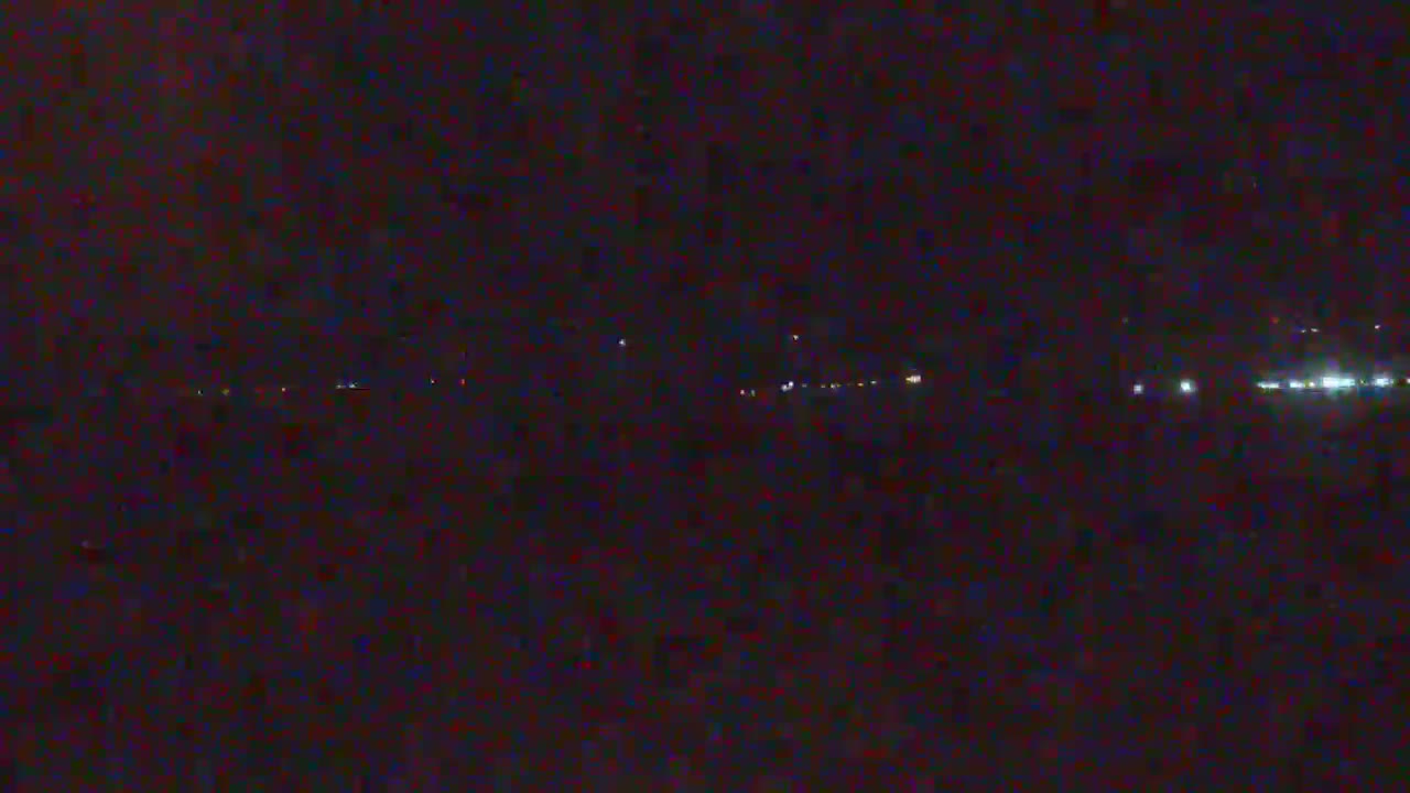 Western Canal Thermalito AfterBay & Butte Valley View Live Cam - Thermalito, Butte, California, USA