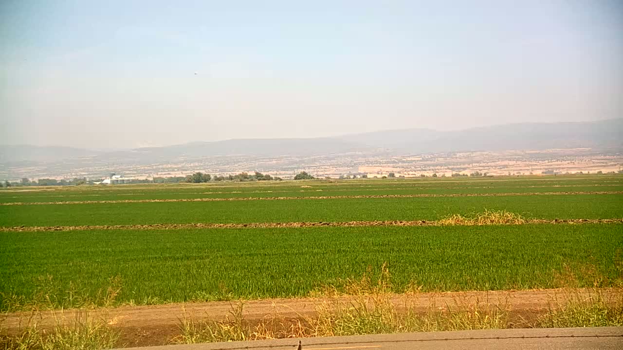 Western Canal Thermalito AfterBay & Butte Valley View Live Cam - Thermalito, Butte, California, USA