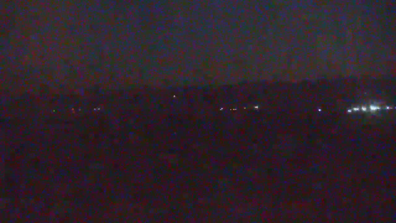 Western Canal Thermalito AfterBay & Butte Valley View Live Cam - Thermalito, Butte, California, USA