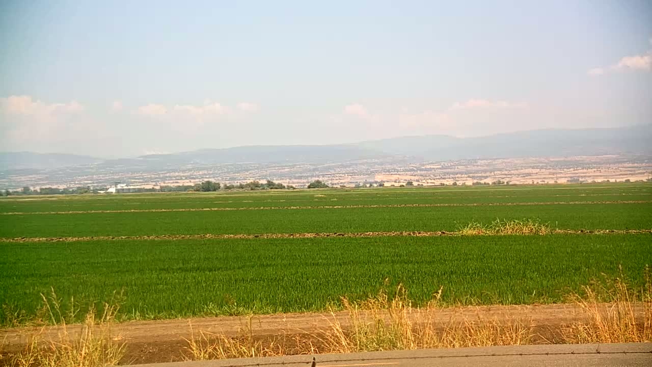 Western Canal Thermalito AfterBay & Butte Valley View Live Cam - Thermalito, Butte, California, USA