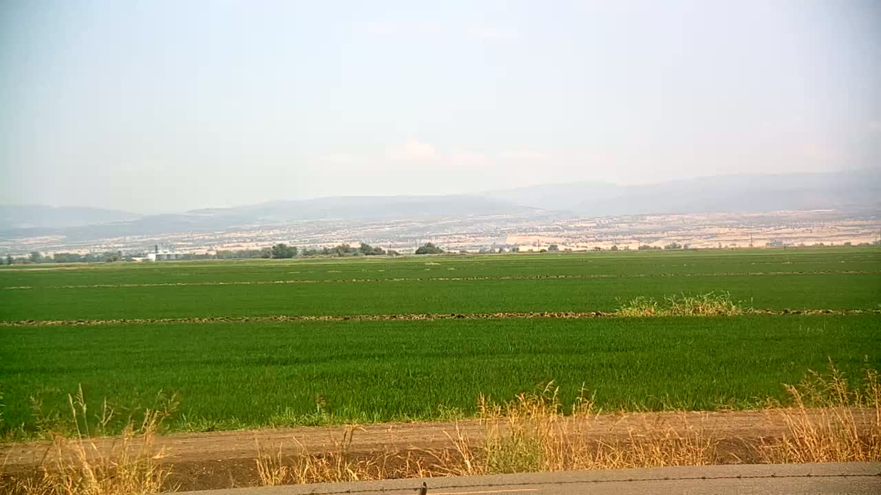 Western Canal Thermalito AfterBay & Butte Valley View Live Cam - Thermalito, Butte, California, USA