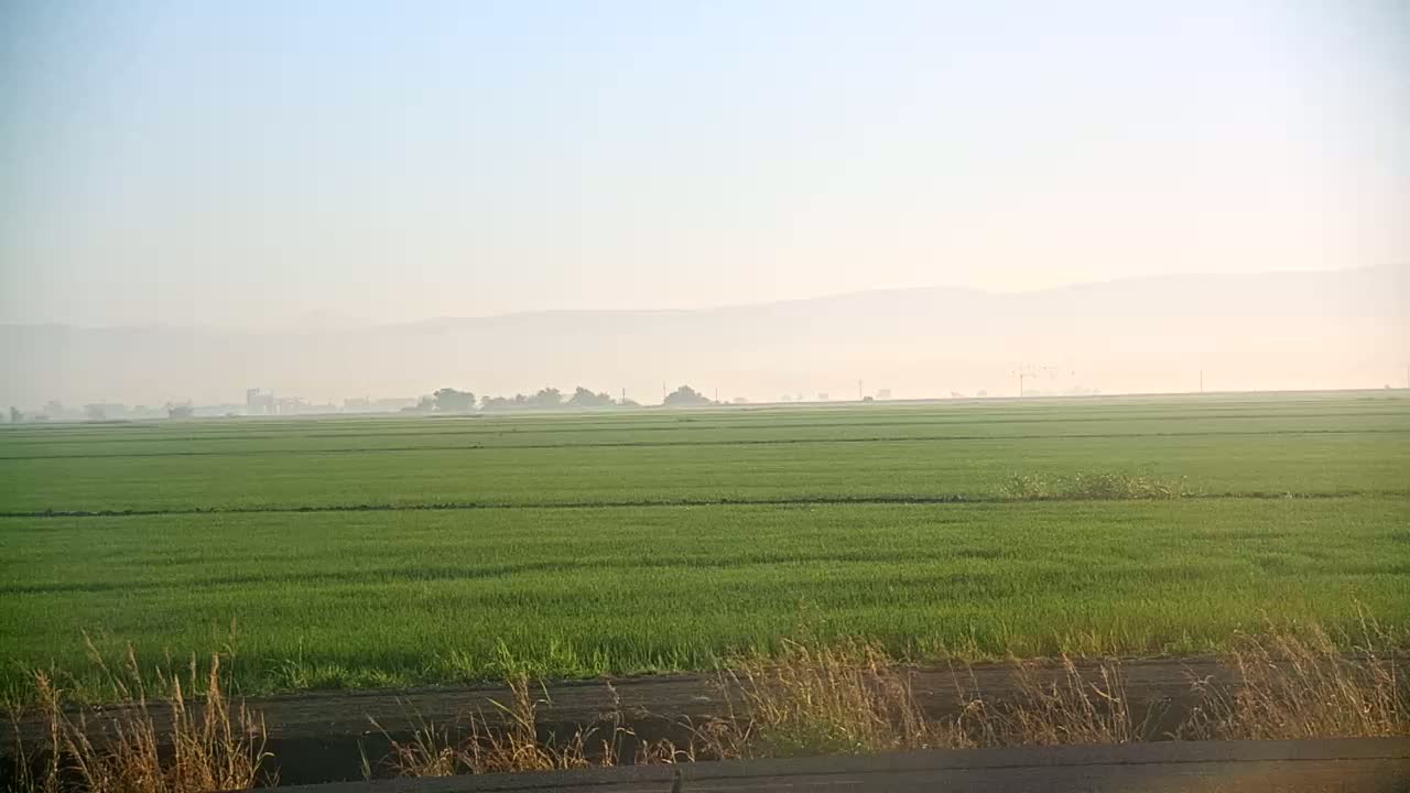 Western Canal Thermalito AfterBay & Butte Valley View Live Cam - Thermalito, Butte, California, USA