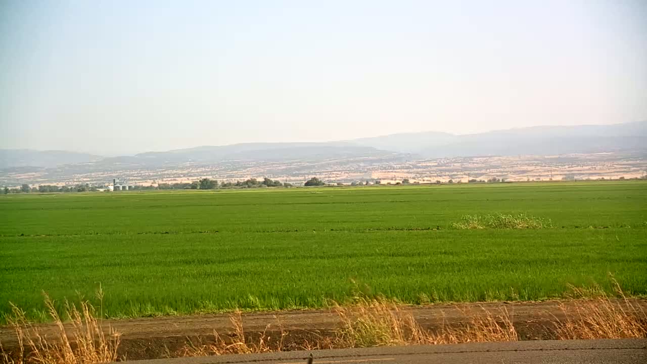 Western Canal Thermalito AfterBay & Butte Valley View Live Cam - Thermalito, Butte, California, USA