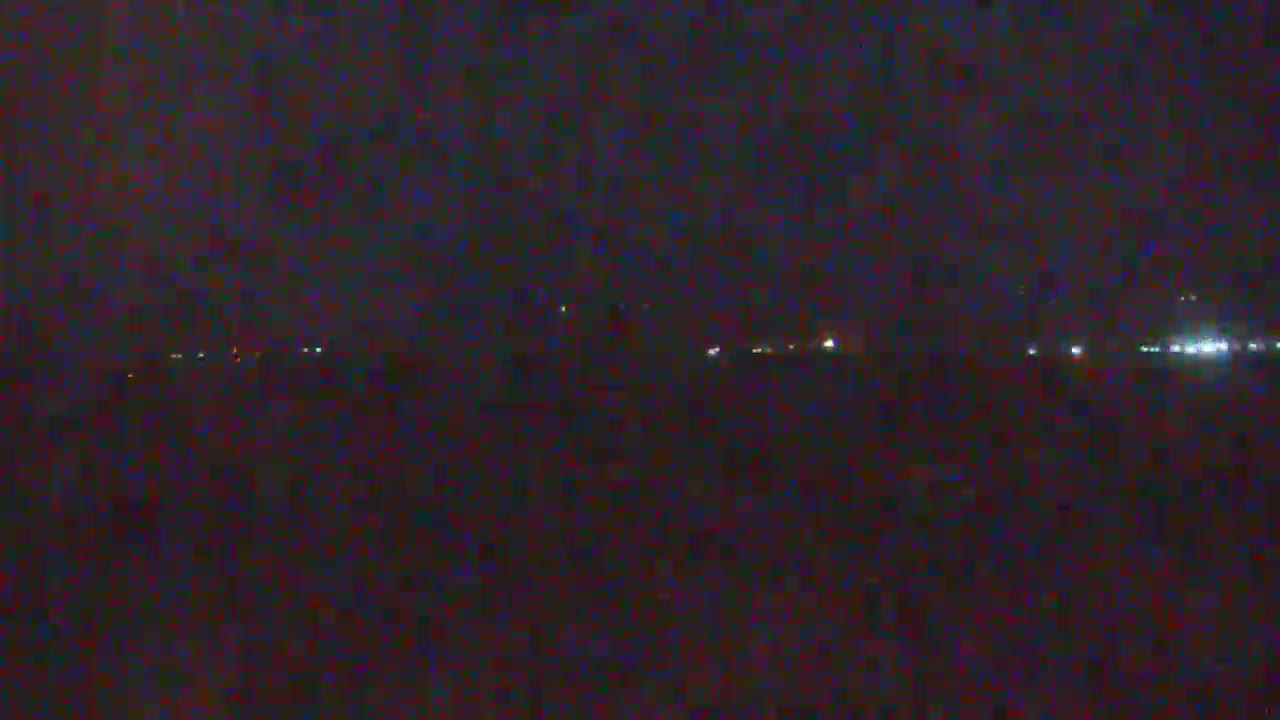 Western Canal Thermalito AfterBay & Butte Valley View Live Cam - Thermalito, Butte, California, USA