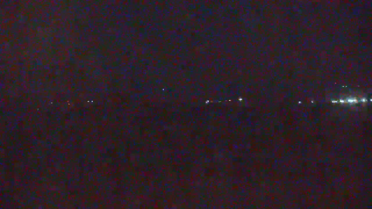 Western Canal Thermalito AfterBay & Butte Valley View Live Cam - Thermalito, Butte, California, USA