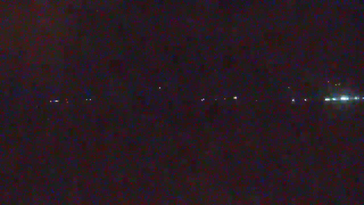 Western Canal Thermalito AfterBay & Butte Valley View Live Cam - Thermalito, Butte, California, USA