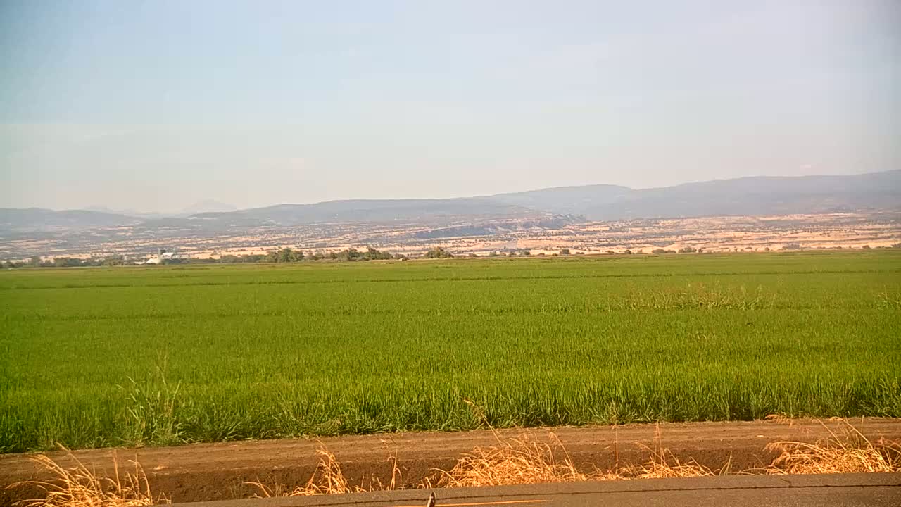 Western Canal Thermalito AfterBay & Butte Valley View Live Cam - Thermalito, Butte, California, USA