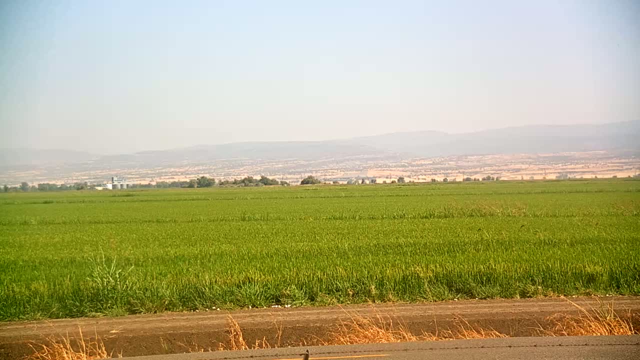 Western Canal Thermalito AfterBay & Butte Valley View Live Cam - Thermalito, Butte, California, USA