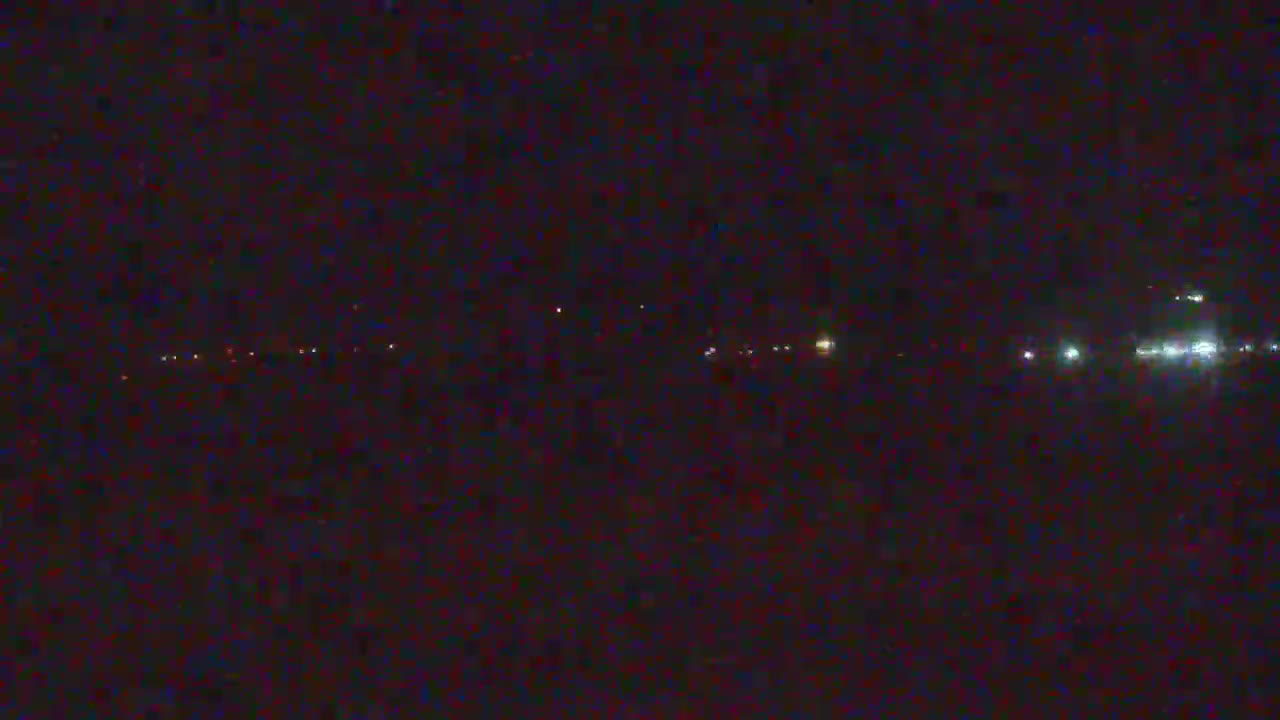 Western Canal Thermalito AfterBay & Butte Valley View Live Cam - Thermalito, Butte, California, USA