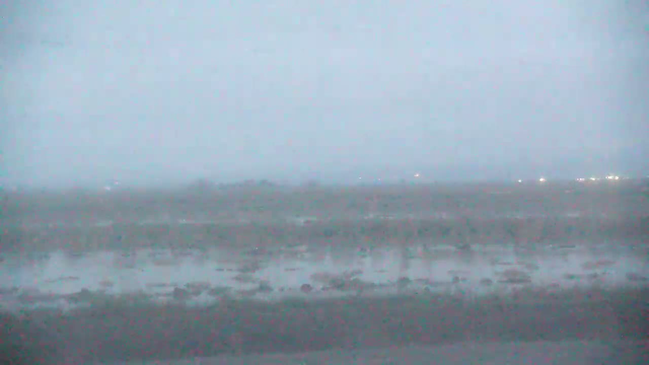 Western Canal Thermalito AfterBay & Butte Valley View Live Cam - Thermalito, Butte, California, USA