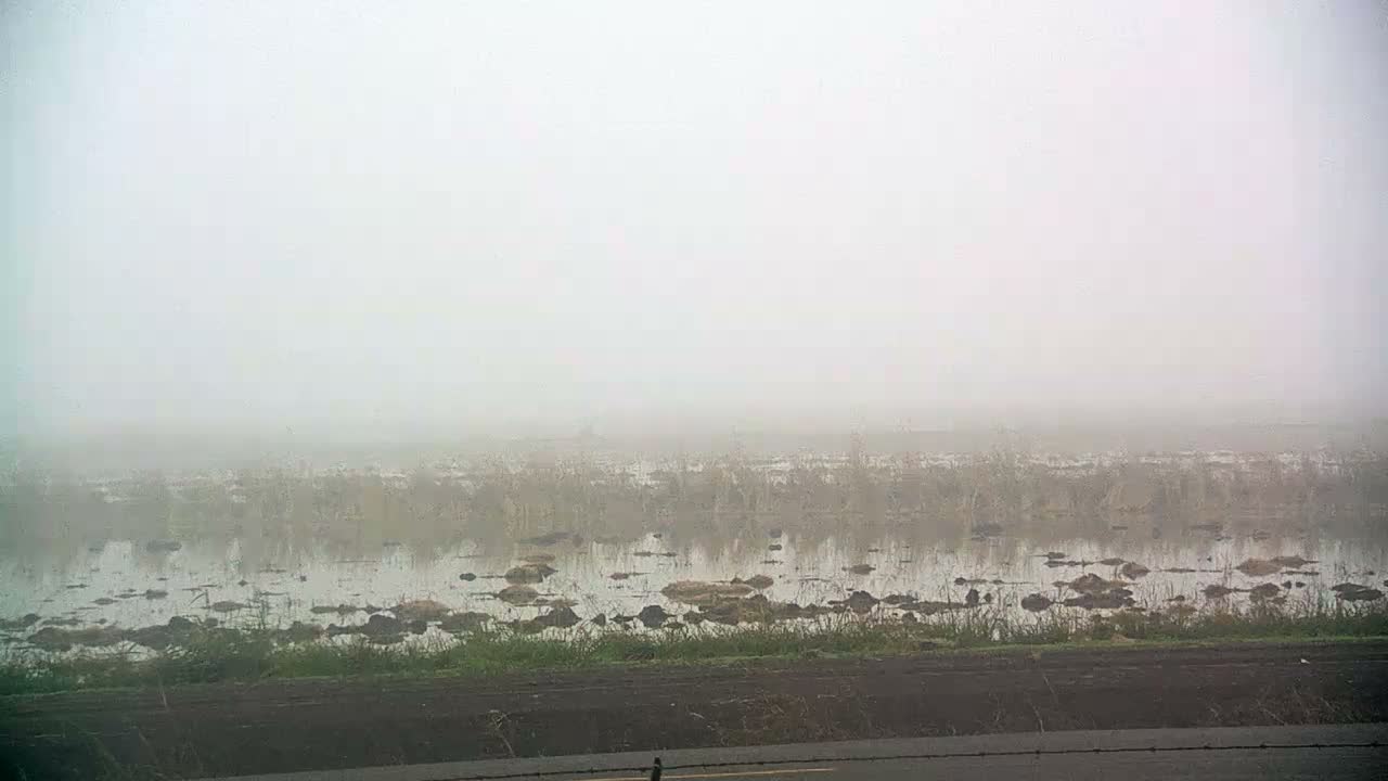 Western Canal Thermalito AfterBay & Butte Valley View Live Cam - Thermalito, Butte, California, USA