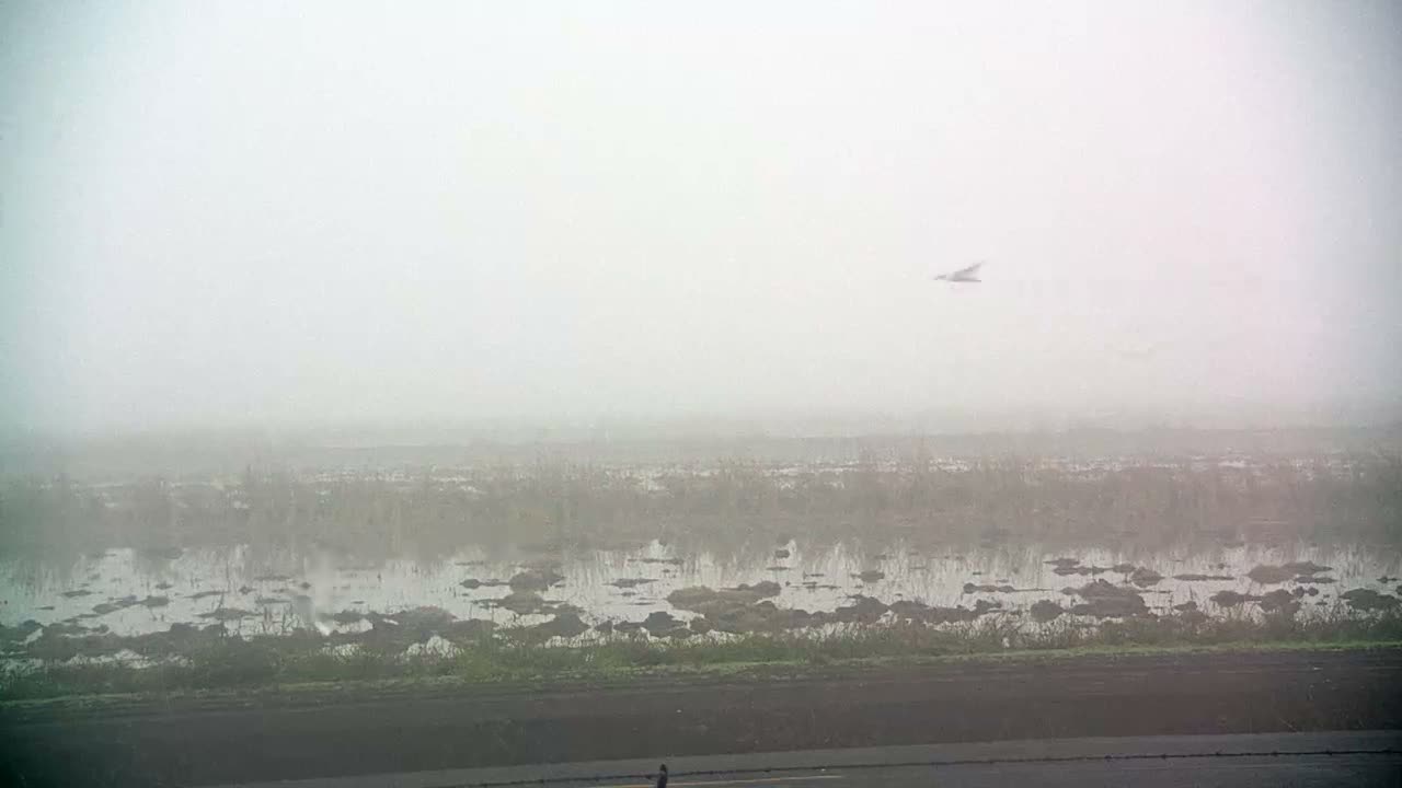 Western Canal Thermalito AfterBay & Butte Valley View Live Cam - Thermalito, Butte, California, USA