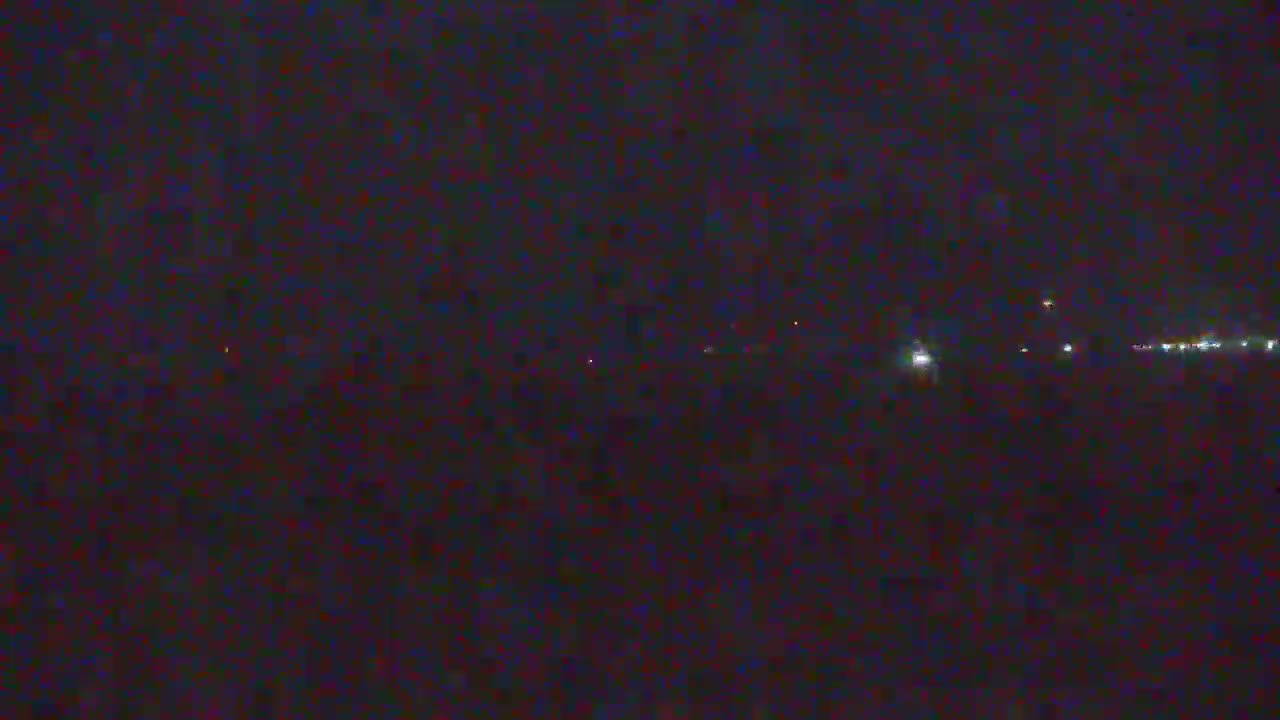 Western Canal Thermalito AfterBay & Butte Valley View Live Cam - Thermalito, Butte, California, USA