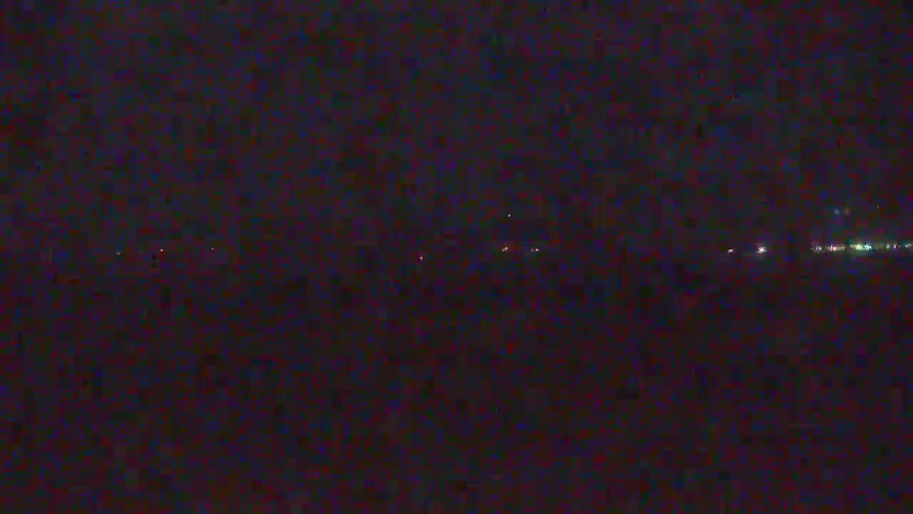 Western Canal Thermalito AfterBay & Butte Valley View Live Cam - Thermalito, Butte, California, USA