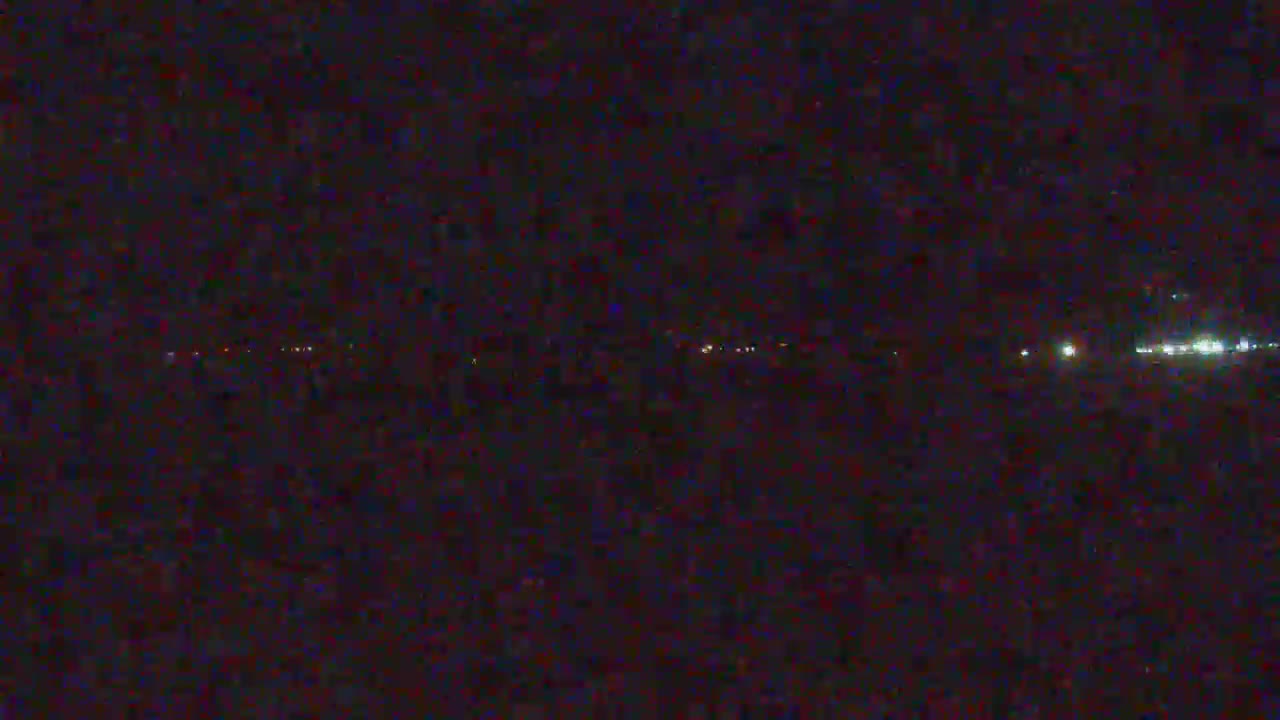 Western Canal Thermalito AfterBay & Butte Valley View Live Cam - Thermalito, Butte, California, USA