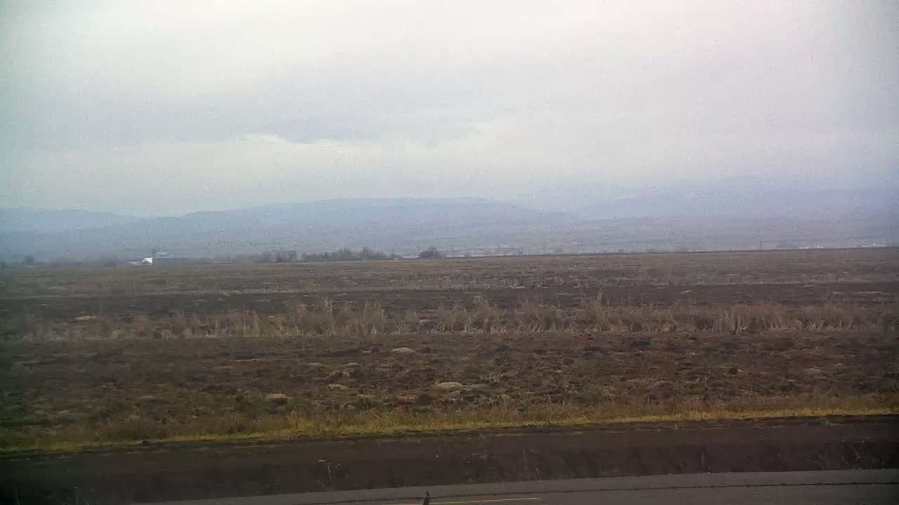 Western Canal Thermalito AfterBay & Butte Valley View Live Cam - Thermalito, Butte, California, USA