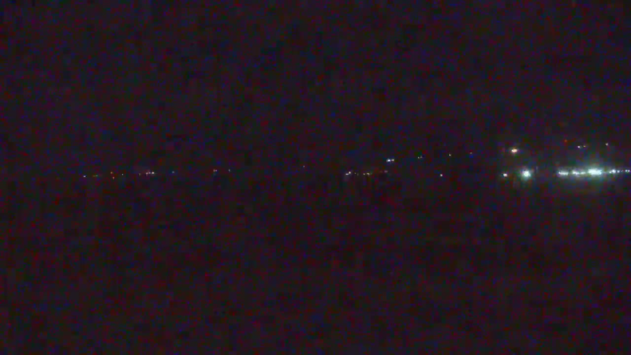 Western Canal Thermalito AfterBay & Butte Valley View Live Cam - Thermalito, Butte, California, USA