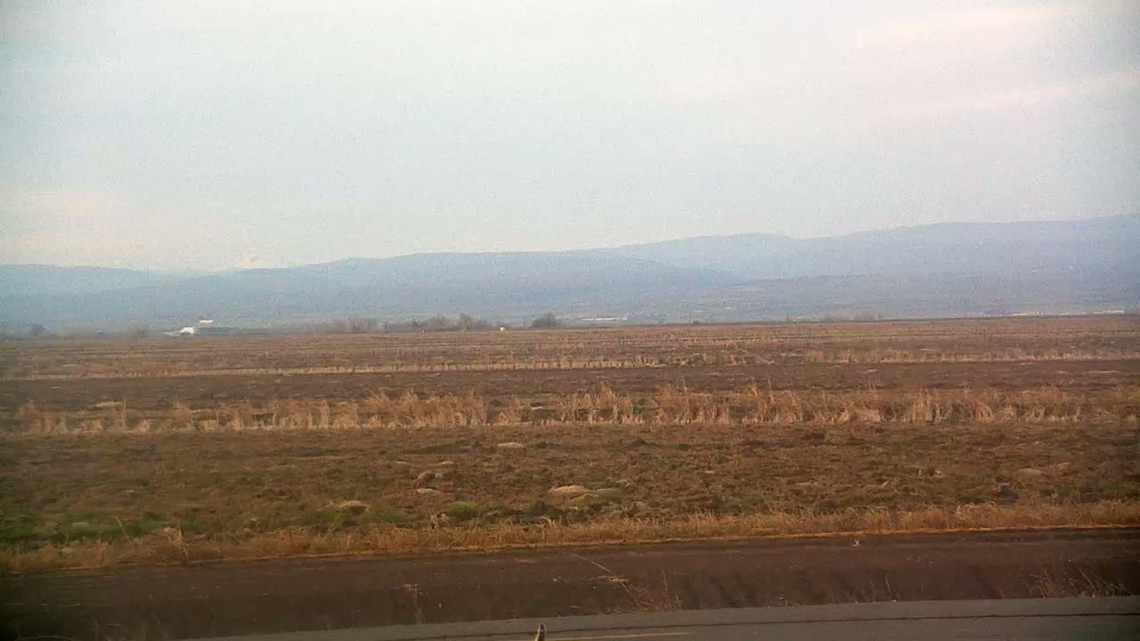 Western Canal Thermalito AfterBay & Butte Valley View Live Cam - Thermalito, Butte, California, USA