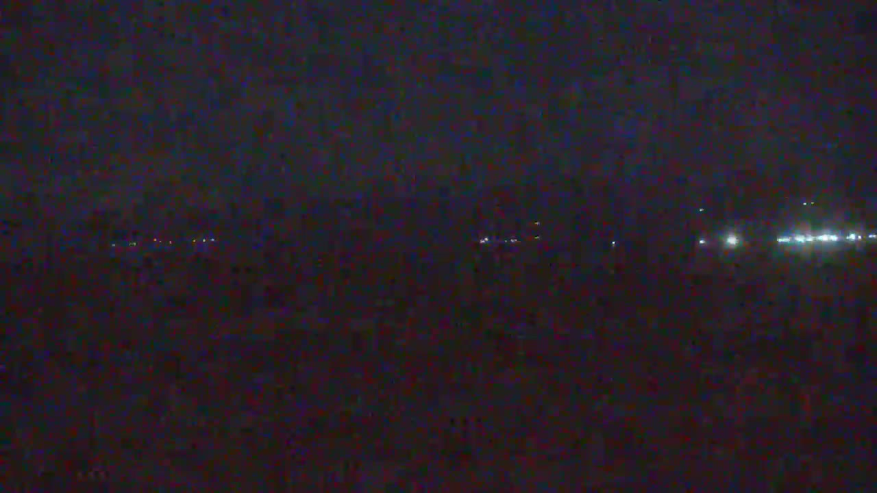 Western Canal Thermalito AfterBay & Butte Valley View Live Cam - Thermalito, Butte, California, USA