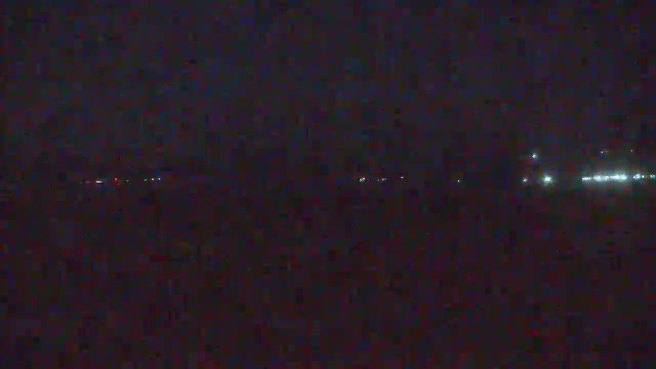 Western Canal Thermalito AfterBay & Butte Valley View Live Cam - Thermalito, Butte, California, USA
