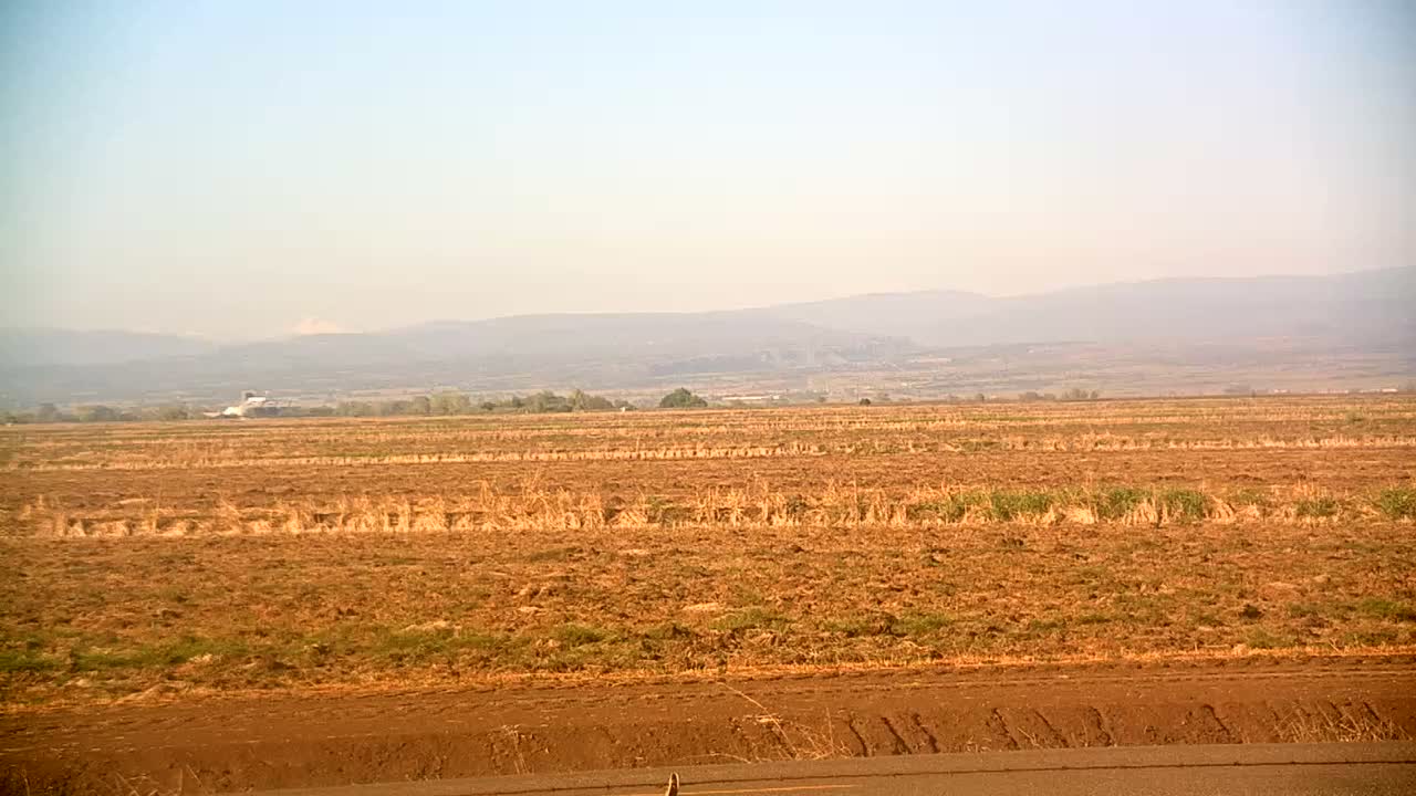 Western Canal Thermalito AfterBay & Butte Valley View Live Cam - Thermalito, Butte, California, USA