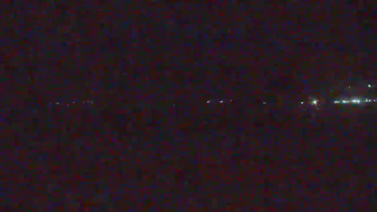 Western Canal Thermalito AfterBay & Butte Valley View Live Cam - Thermalito, Butte, California, USA