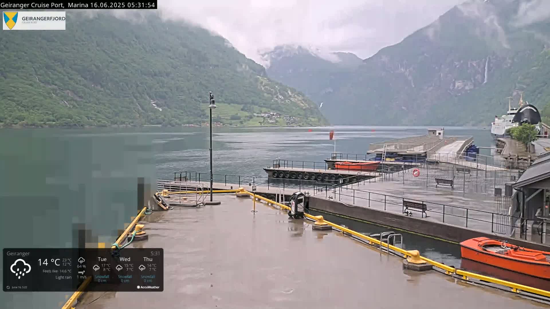 Geiranger Marine & Village  Live Cam - Stranda, Sunmore, More og Romsdal, Norway