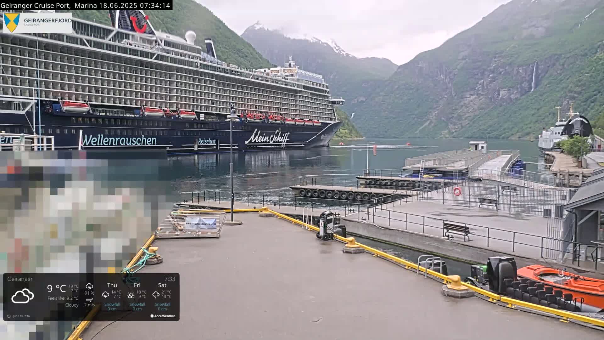 Geiranger Marine & Village  Live Cam - Stranda, Sunmore, More og Romsdal, Norway