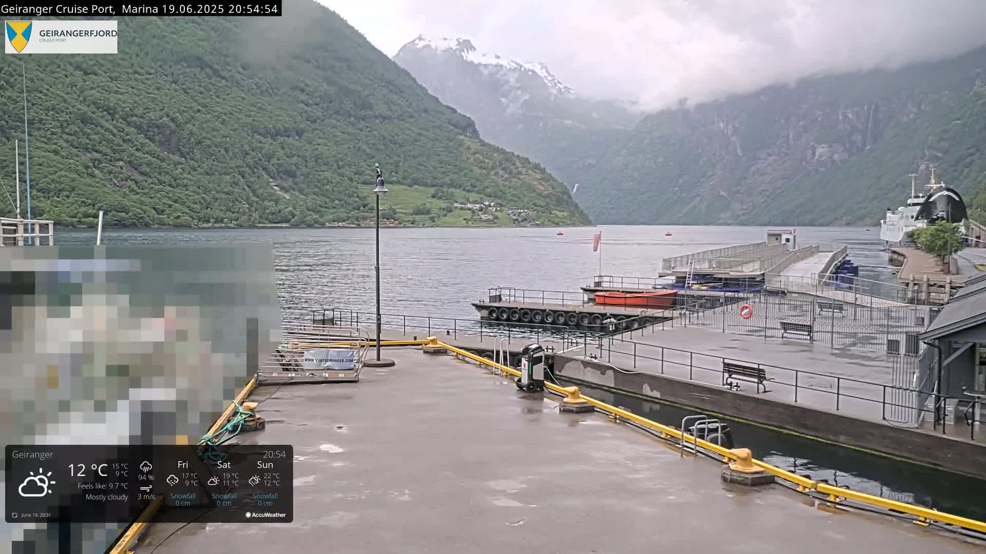 Geiranger Marine & Village  Live Cam - Stranda, Sunmore, More og Romsdal, Norway