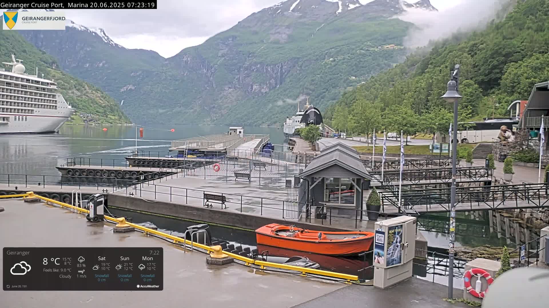 Geiranger Marine & Village  Live Cam - Stranda, Sunmore, More og Romsdal, Norway