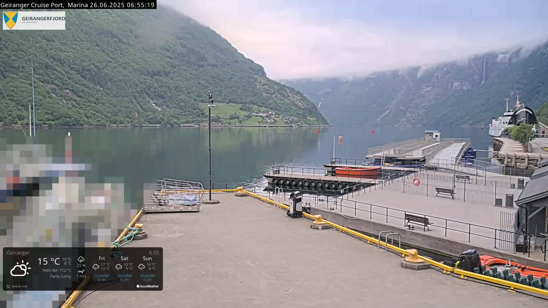 Geiranger Marine & Village  Live Cam - Stranda, Sunmore, More og Romsdal, Norway