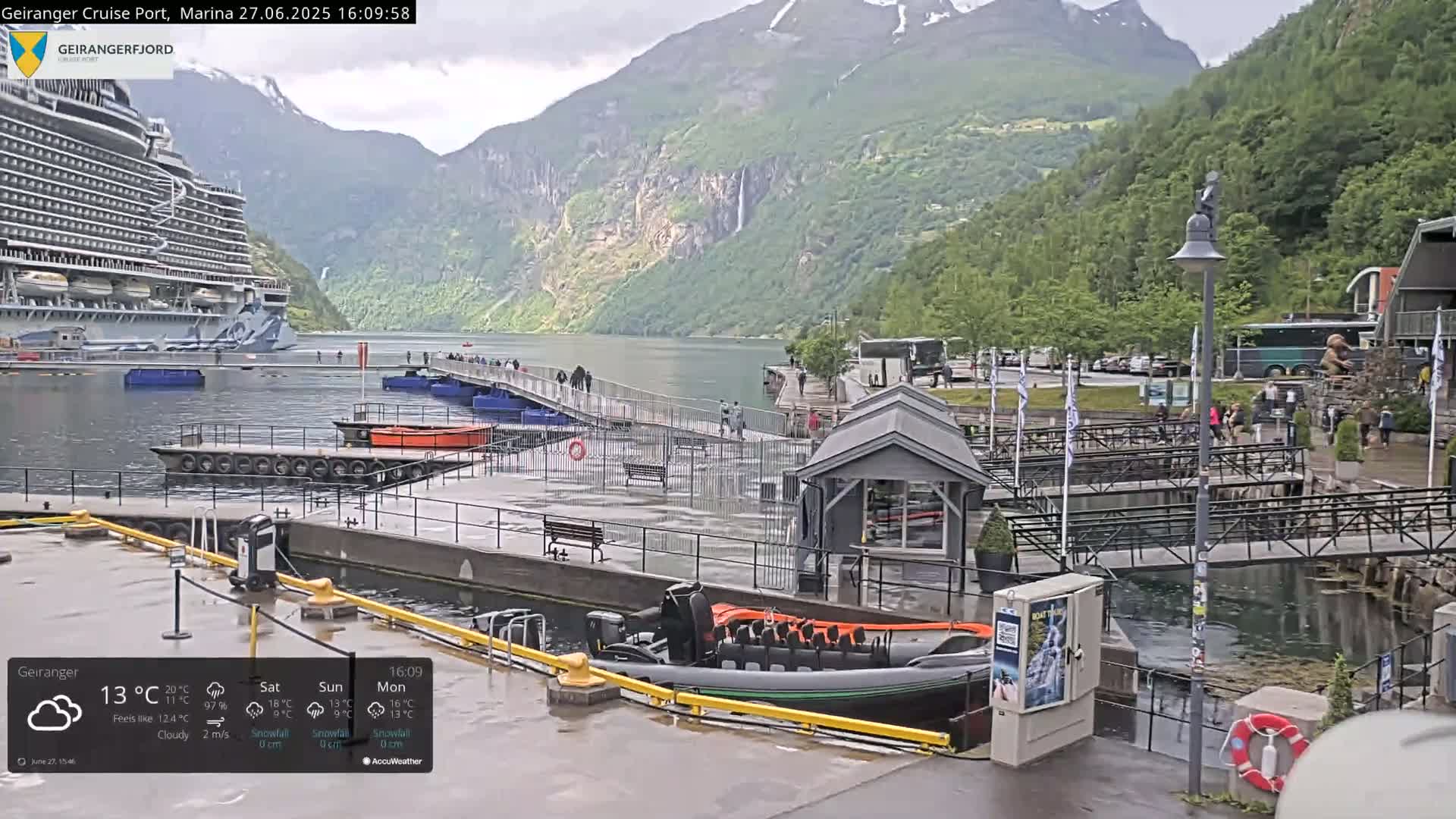 Geiranger Marine & Village  Live Cam - Stranda, Sunmore, More og Romsdal, Norway