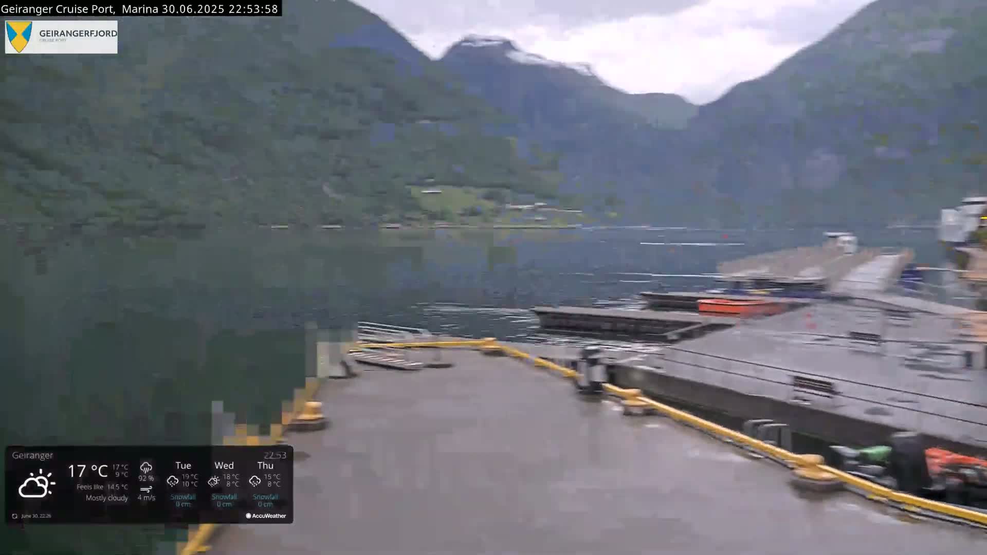 Geiranger Marine & Village  Live Cam - Stranda, Sunmore, More og Romsdal, Norway