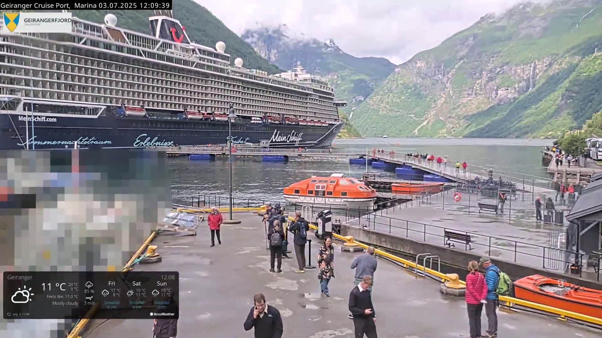Geiranger Marine & Village  Live Cam - Stranda, Sunmore, More og Romsdal, Norway