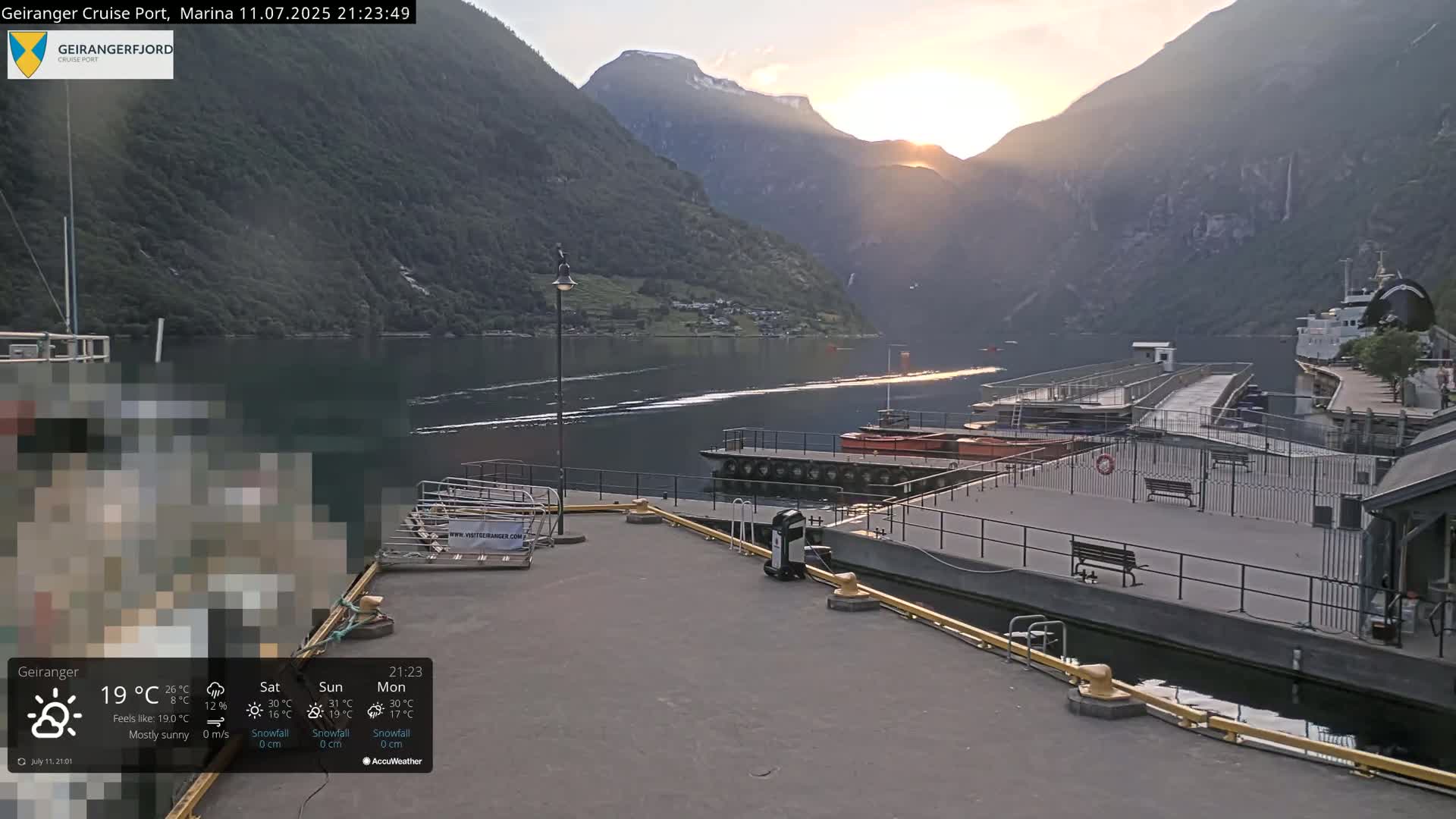 Geiranger Marine & Village  Live Cam - Stranda, Sunmore, More og Romsdal, Norway