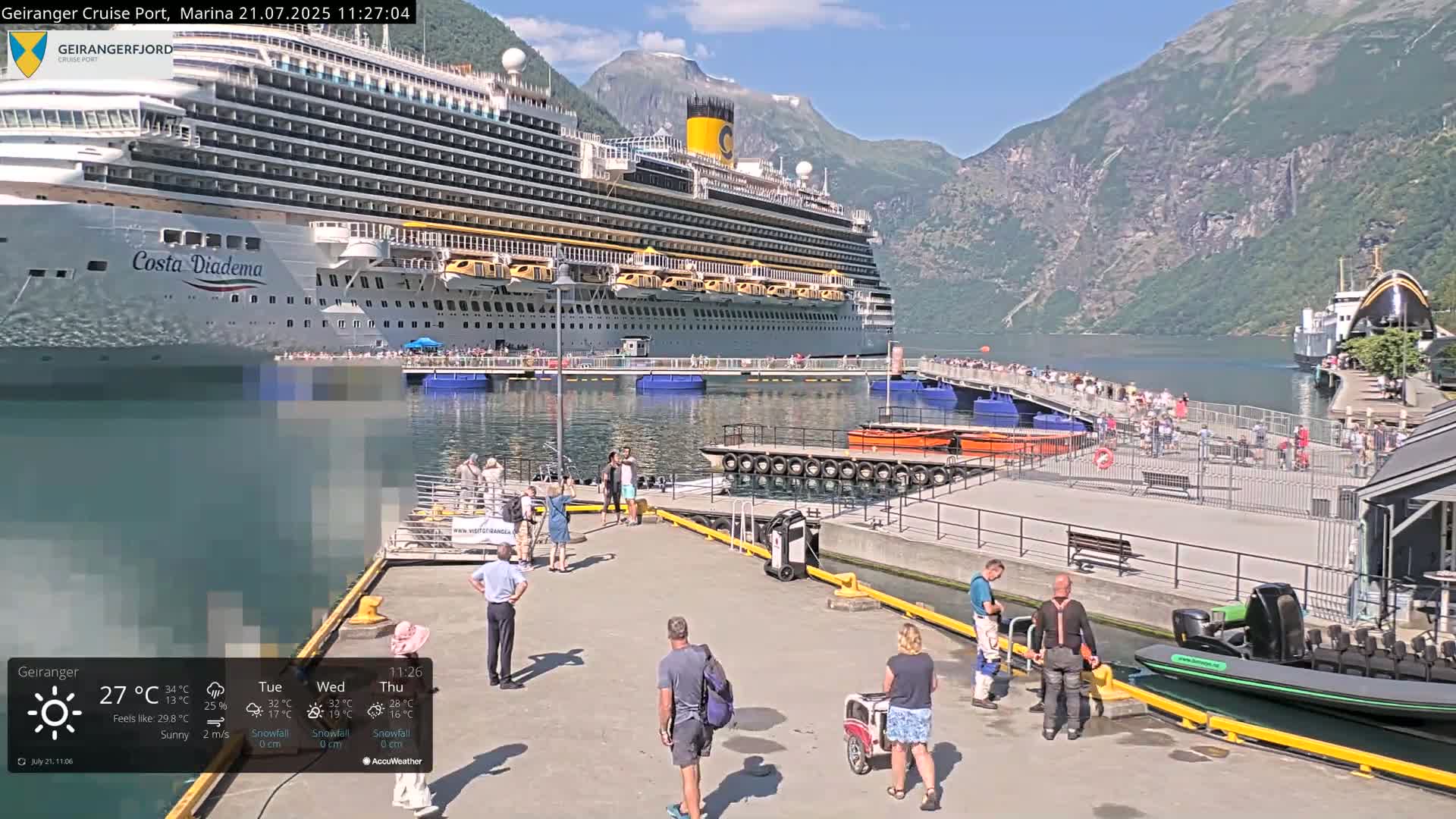 Geiranger Marine & Village  Live Cam - Stranda, Sunmore, More og Romsdal, Western Norway, Norway